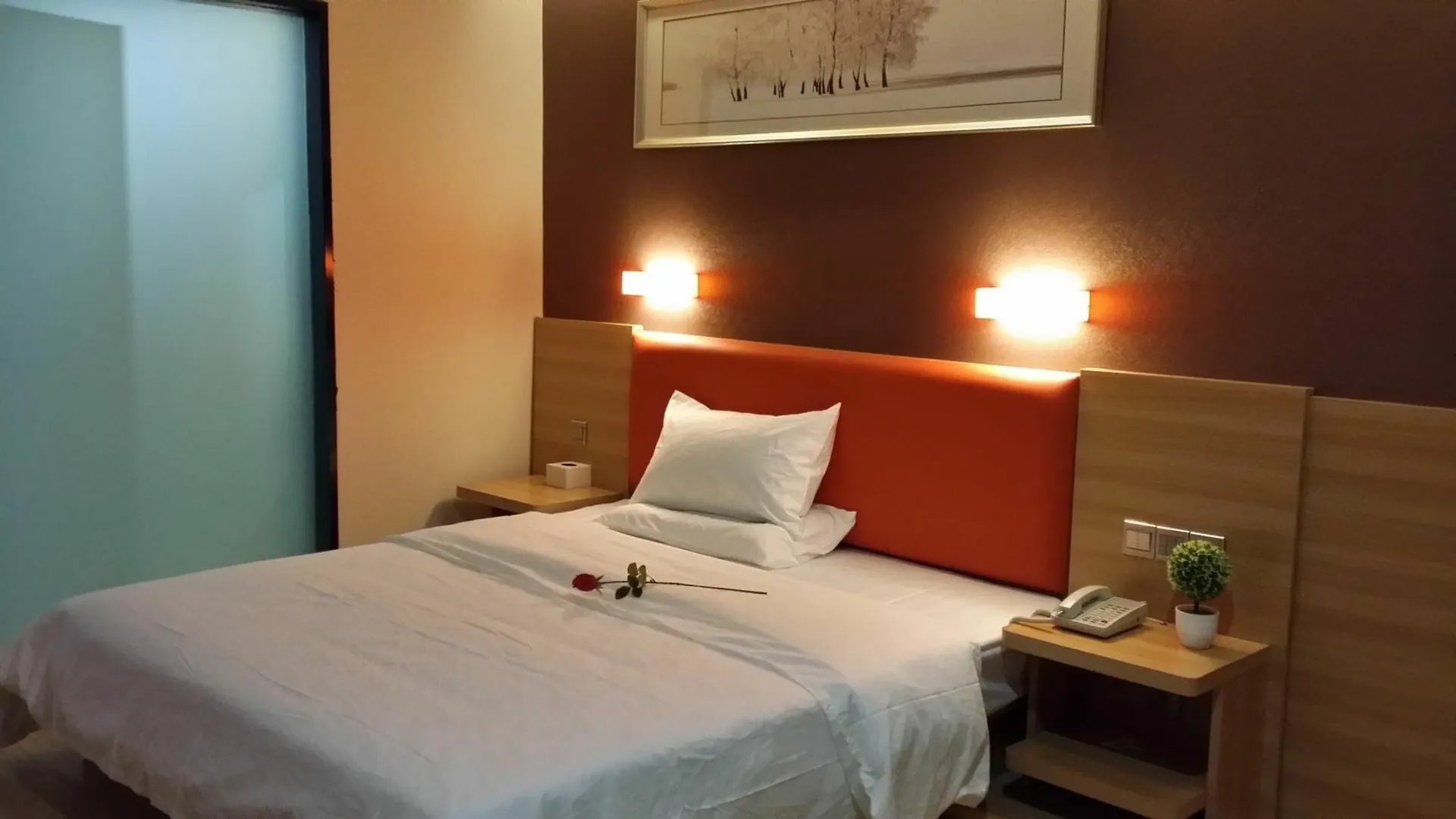 7Days Premium Luoyang Wanda Square Hotel 2*, Lojang Kína